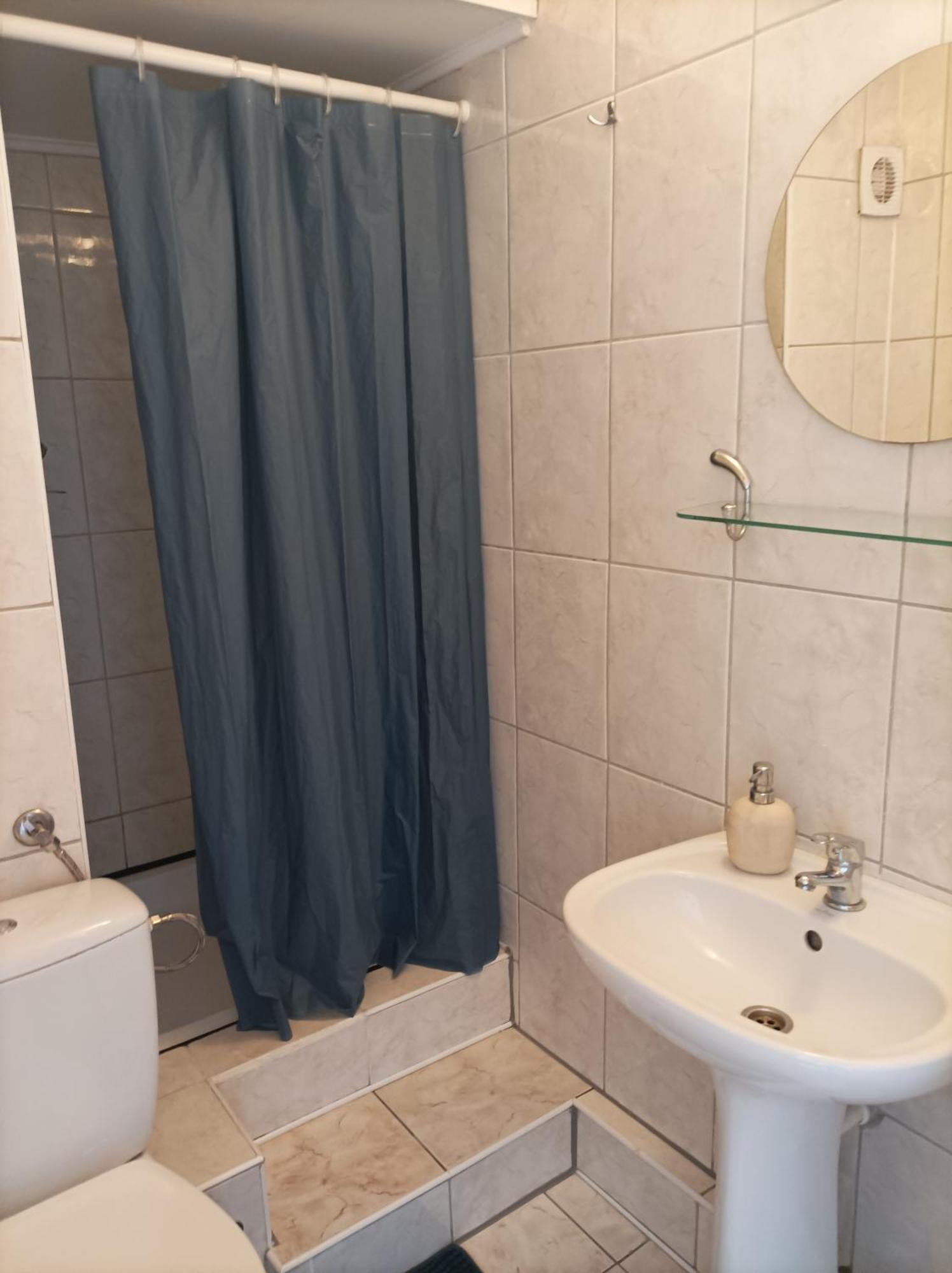 A-Piramida Appartement Wrocław Buitenkant foto